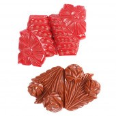 TWO VINTAGE BAKELITE FLORAL BE