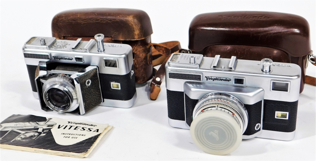 TWO VOIGTLäNDER VITESSA CAMERAS Two