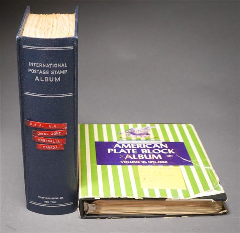 TWO VOLUMES OF US STAMPSTwo Volumes