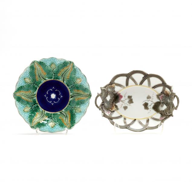 TWO WEDGWOOD MAJOLICA SERVING