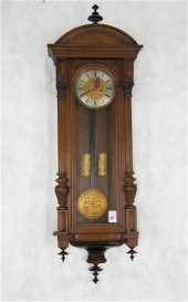 TWO-WEIGHT REGULATOR WALL CLOC