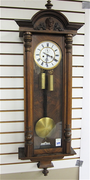TWO-WEIGHT REGULATOR WALL CLOCK