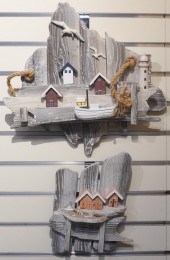 TWO WOOD SEASHORE DECORATED PA