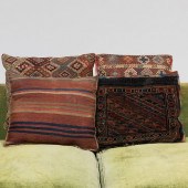 TWO WOVEN BAG FACE PILLOWSToge
