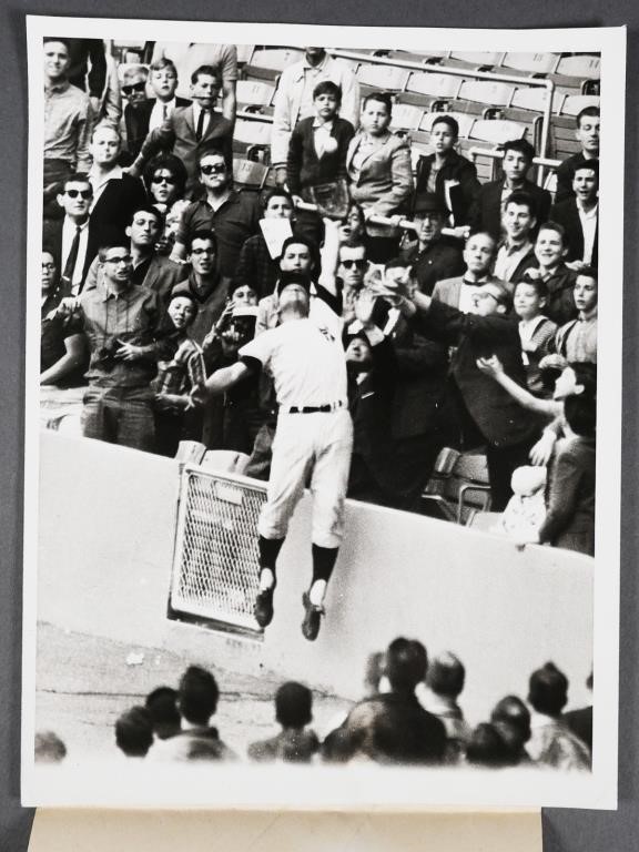 TYPE I PHOTO: ROGER MARIS