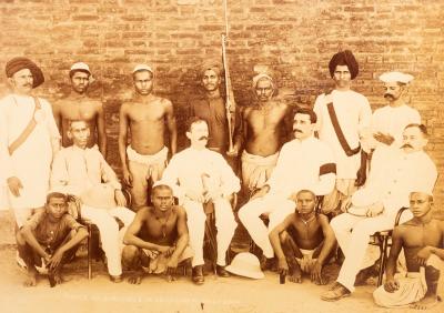 Types of Employees in an Opium