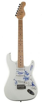 UB40 SIGNED GUITAR.UB40 Signed