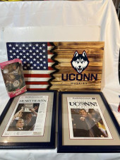 UCONN LOT: (1) BARBIE UNIVERSI
