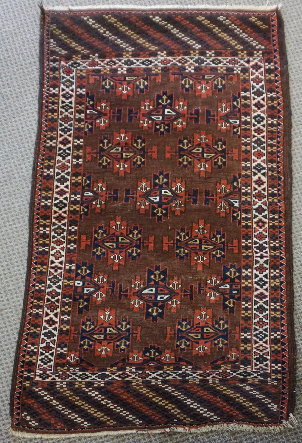 UMOD-TURKOMAN RUG, 5 FT 5 IN X 3