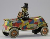 UNCLE WIGGLY CRAZY CAR Distler