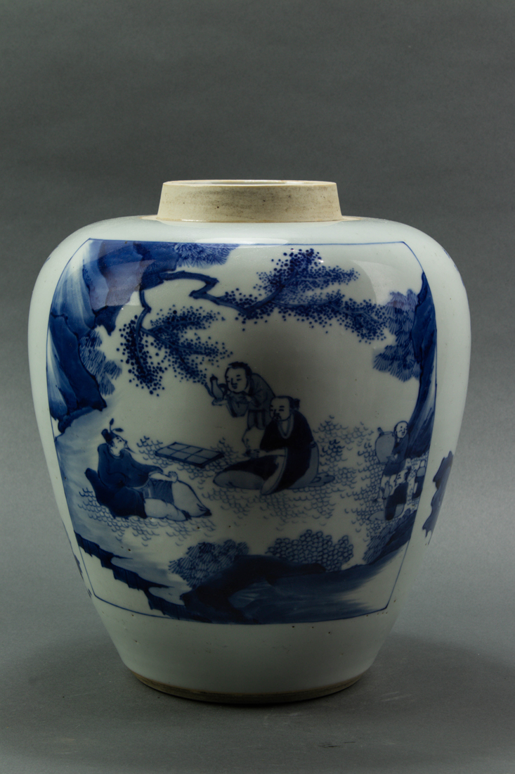 UNDERGLAZE BLUE JAR Underglaze blue