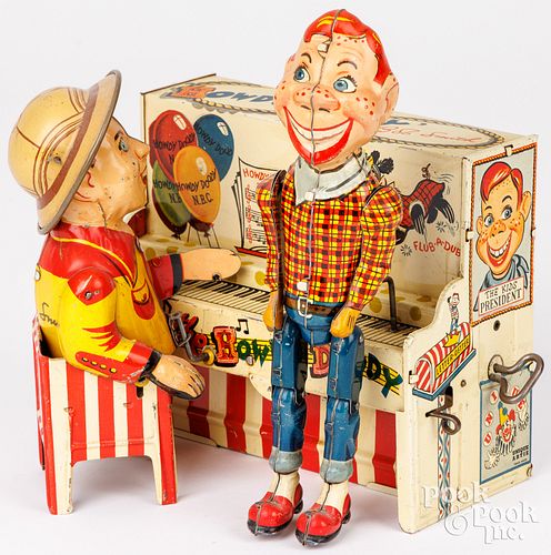 UNIQUE ART TIN LITHOGRAPH WIND-UP