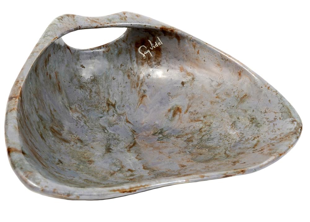 UNIQUE CERAMIC GUY VIDAL CLAM