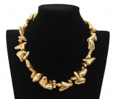 UNIQUE SHARK TOOTH DESIGN 18K