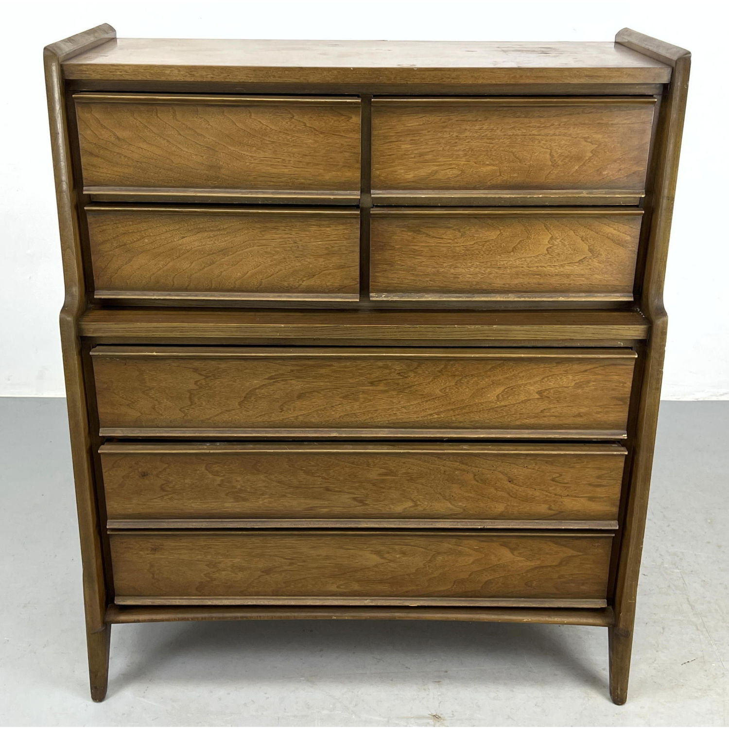 UNITED Modernist Chest on Chest