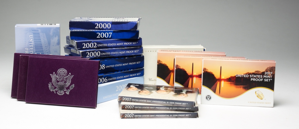 UNITED STATES MINT PROOF SETS.