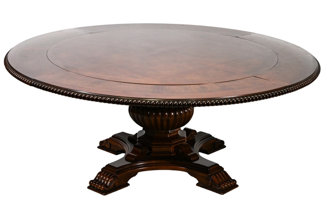 UNIVERSAL FURNITURE VILLA CORTINA
