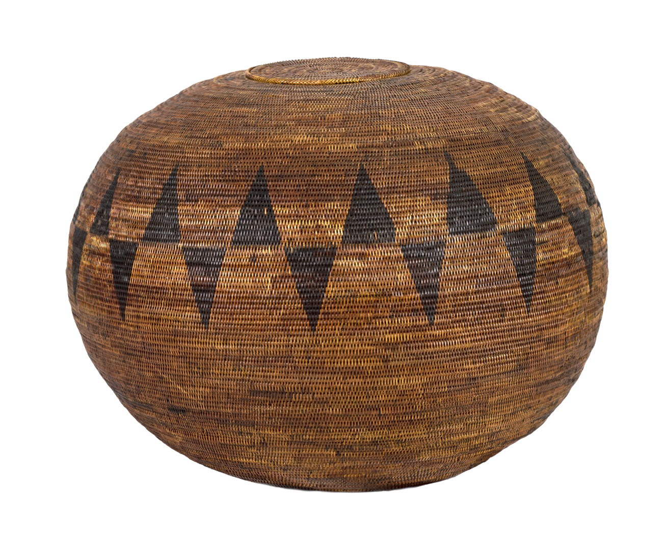 UNKNOWN , LARGE BASKET WITH LID