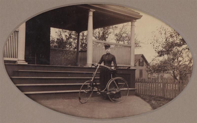 UNKNOWN NOVEMBER 5 1895: WOMAN WITH