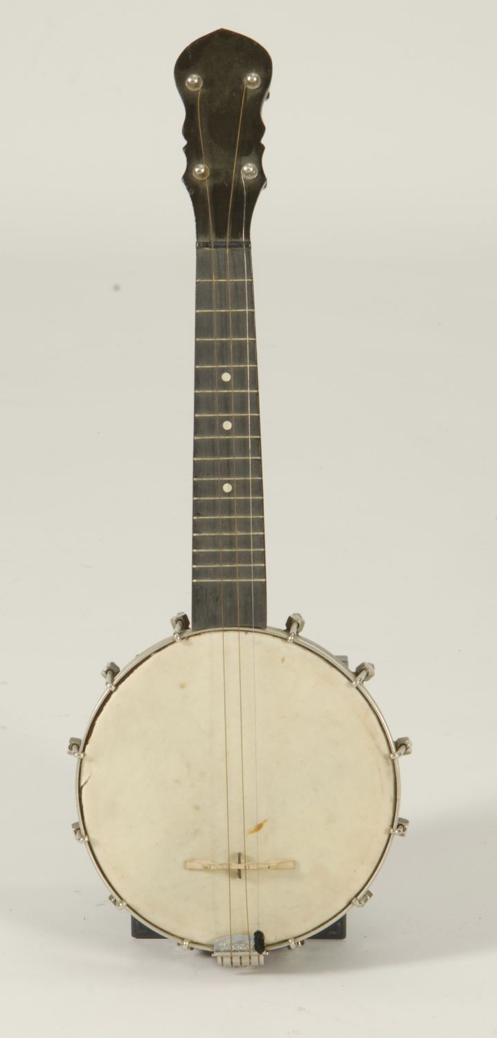 UNMARKED BANJO UKECirca 1950Plain