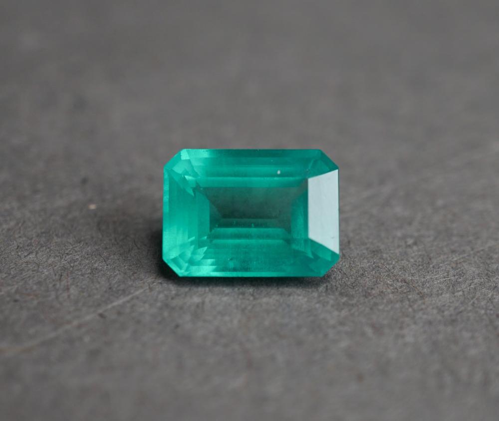 UNMOUNTED 6.15-CARAT EMERALD-CUT