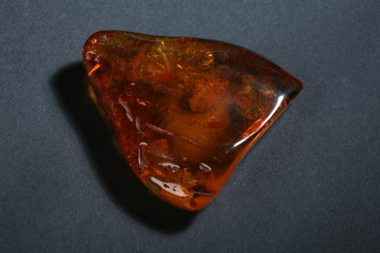 UNMOUNTED PIECE POLISHED BALTIC