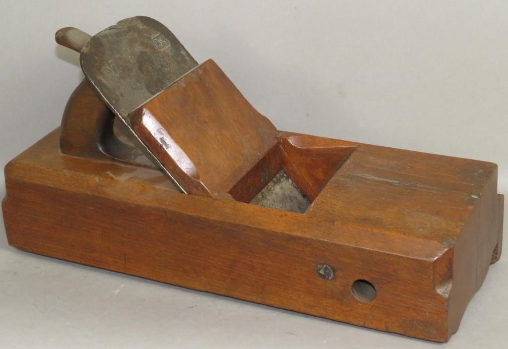 UNSIGNED COMPLEX WOODEN CROWN