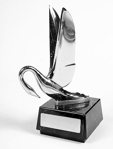 UNTITLED MASCOT/HOOD ORNAMENTA 6