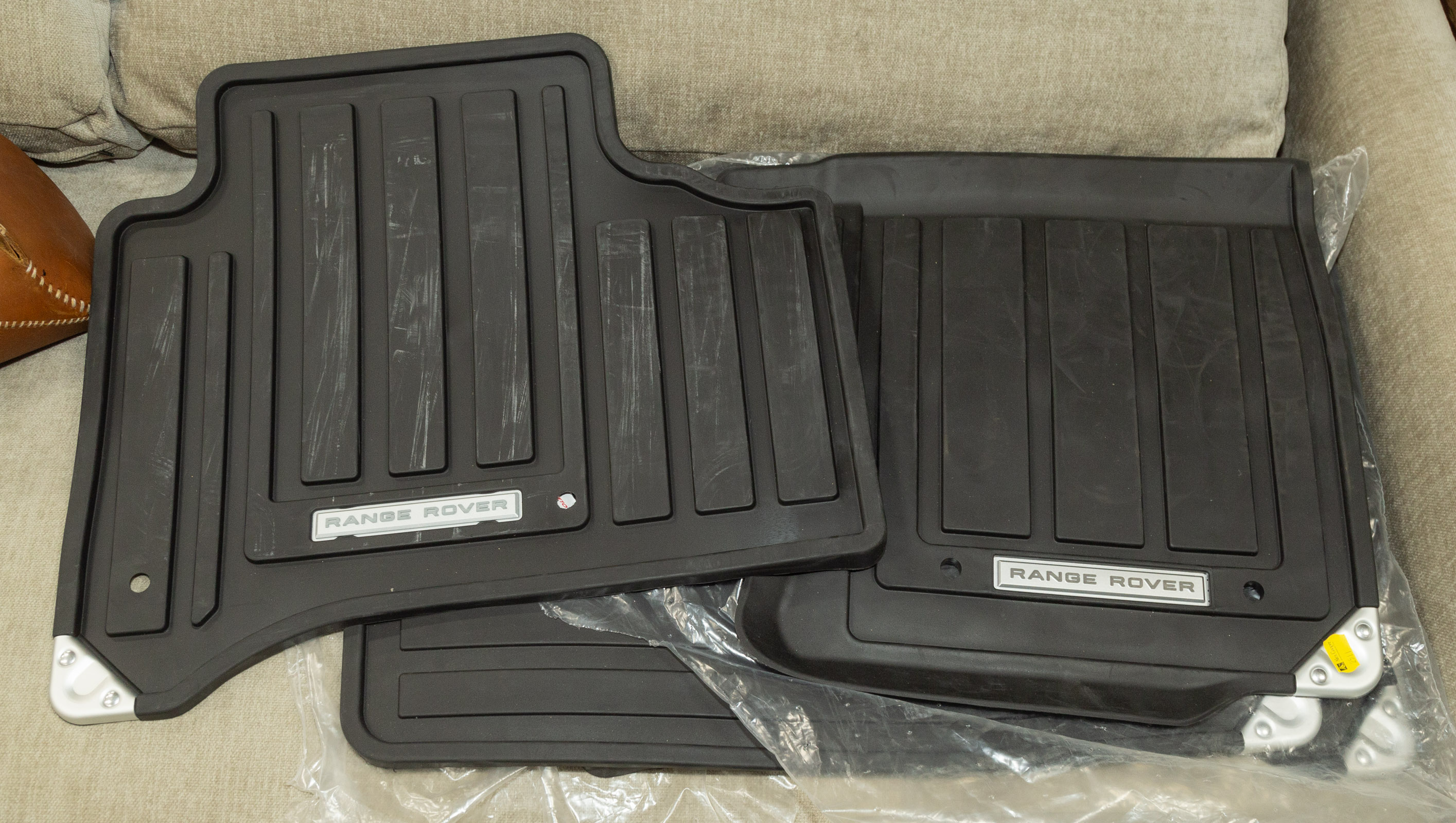 UNUSED RANGE ROVER FLOOR MATS .