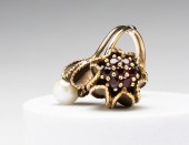 UNUSUAL 14K CROSSOVER TULIP RI
