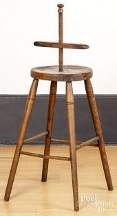 UNUSUAL ADJUSTABLE CANDLESTAND