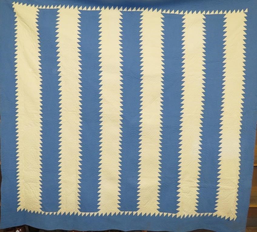 UNUSUAL BLUE & WHITE COTTON "PIT