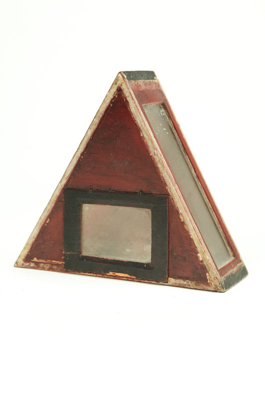 UNUSUAL BOX.  American or European