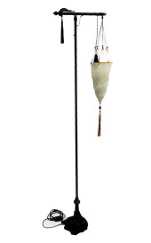 UNUSUAL FLOOR LAMP WITH SILK S
