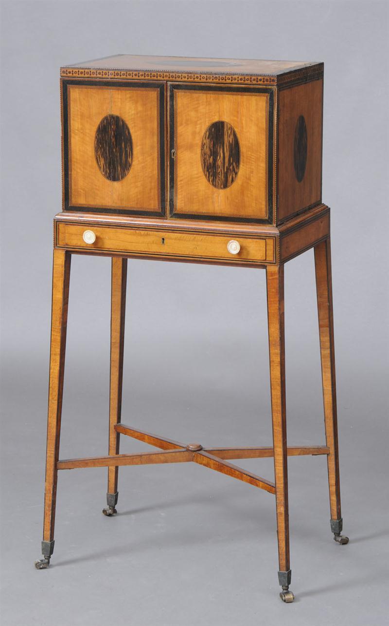 UNUSUAL GEORGE III INLAID SATINWOOD