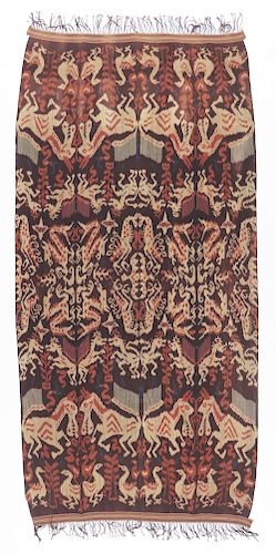 UNUSUAL IKAT SUMBA HINGGIIkat