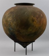 UNUSUAL IRIDESCENT GLAZED 'TUR