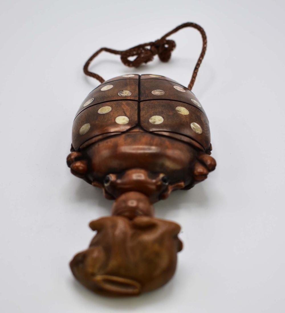 UNUSUAL JAPANESE INLAID WOOD
