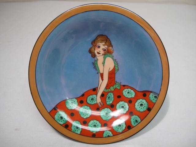 Unusual Noritake tazza. Blue ground