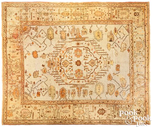UNUSUAL OUSHAK CARPET, EARLY 20TH