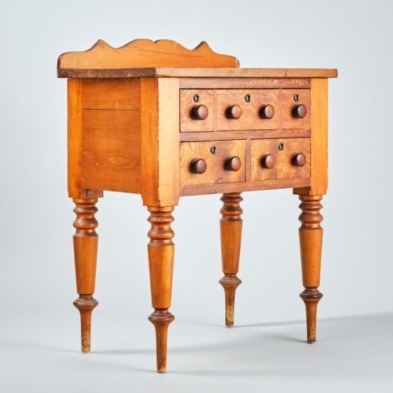 UNUSUAL SIDE TABLEAn unusual side