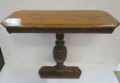UNUSUAL SINGLE PEDESTAL SOFA T