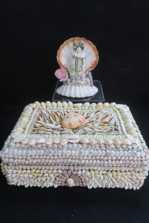 UNUSUAL VINTAGE SHELL ART BISQUE