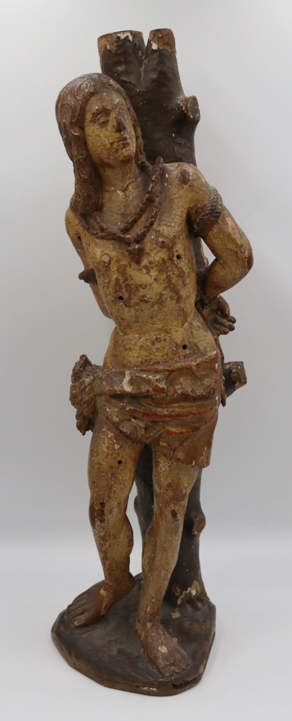 UNUSUALLY LARGE 18TH CENTURY CARVED
