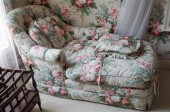 UPHOLSTERED CHAISE LOUNGEUphol
