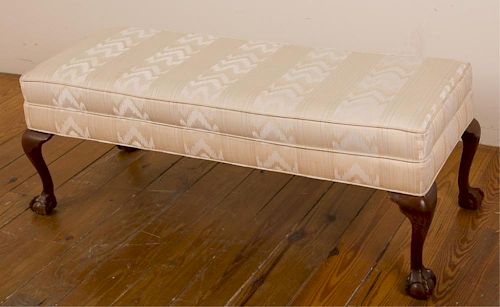 UPHOLSTERED CUSHION CLAW FOOT