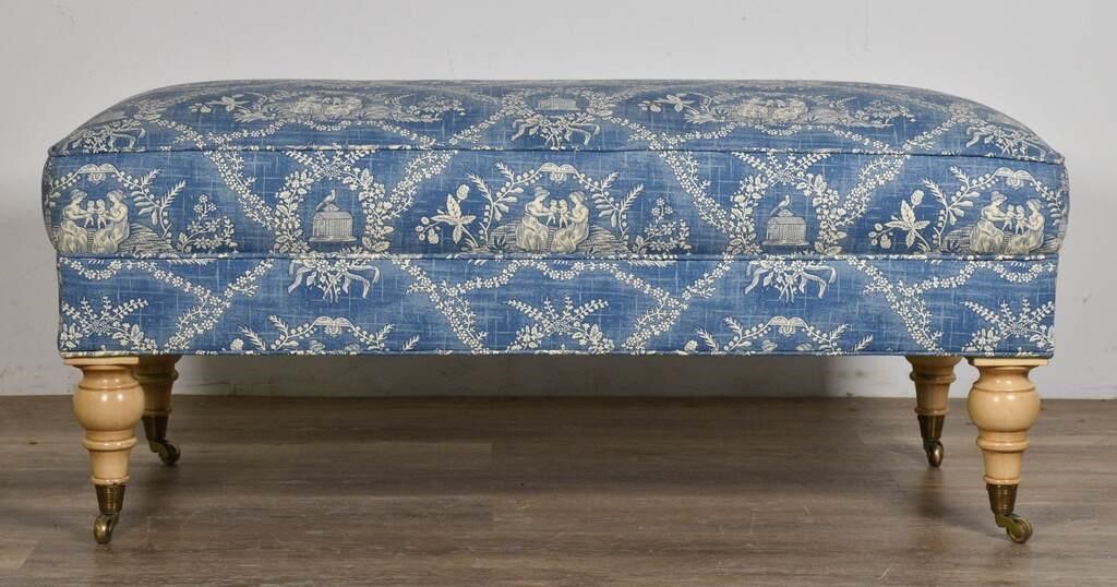 UPHOLSTERED OTTOMAN WITH PASTORAL