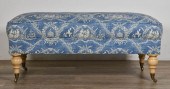 UPHOLSTERED OTTOMAN WITH PASTO