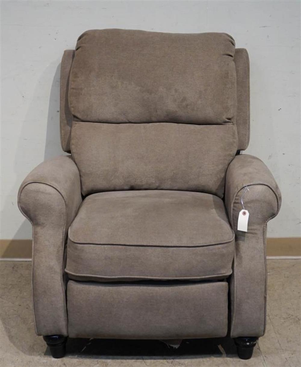 UPHOLSTERED RECLINERUpholstered