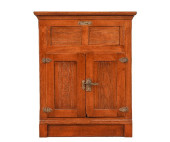 UPRIGHT MAPLE ICE CHEST<br>Upr
